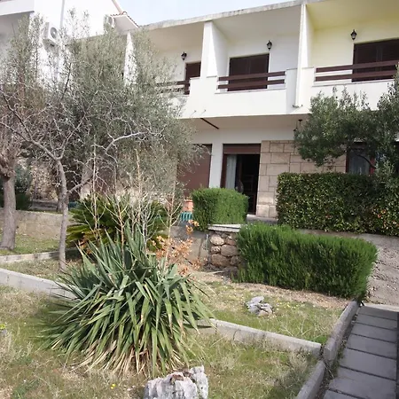Apartment Pisakbay *